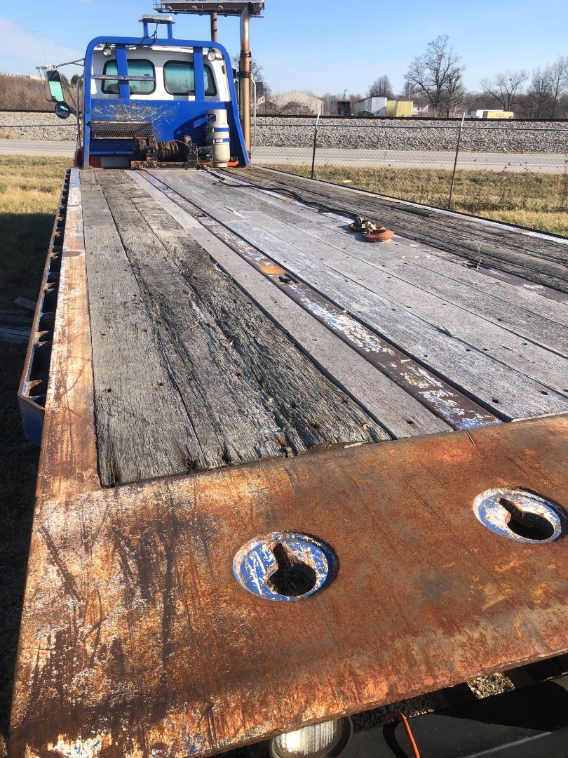 2009 STERLING L9500 - Image 25